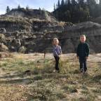 DINOSAUR HUNTING IN THE BADLANDS